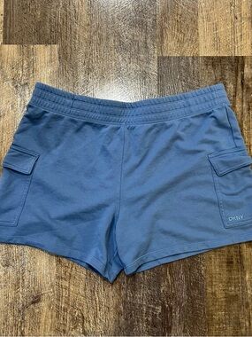 DKNY Women's Slate Blue Cargo Pocket Shorts. Size XXL